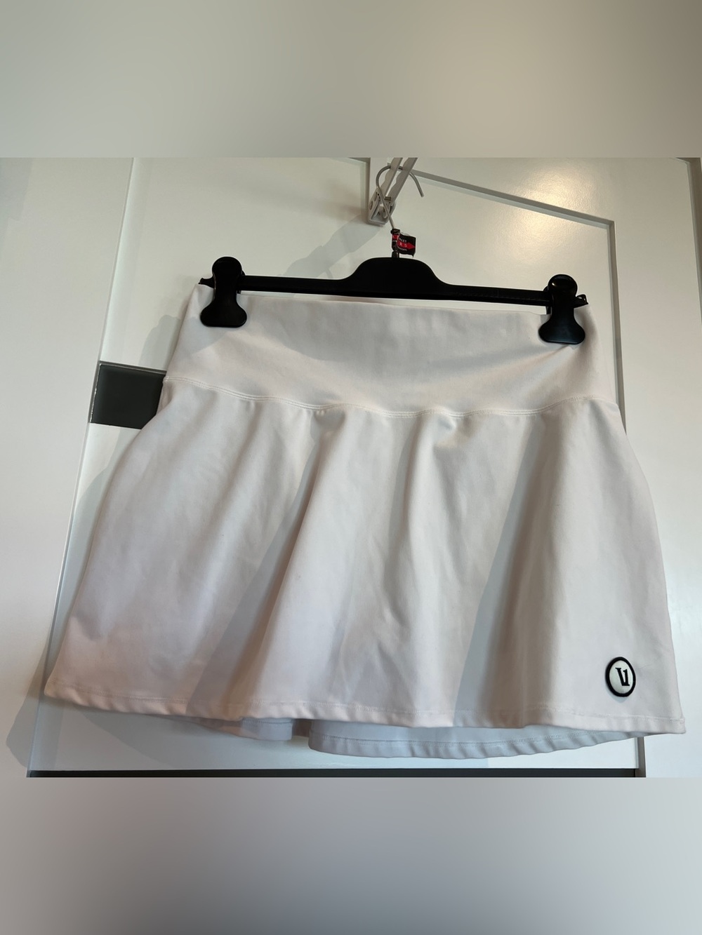 Vuori Volley Skirt Women's Performance Skirt White Medium - Picture 7 of 9